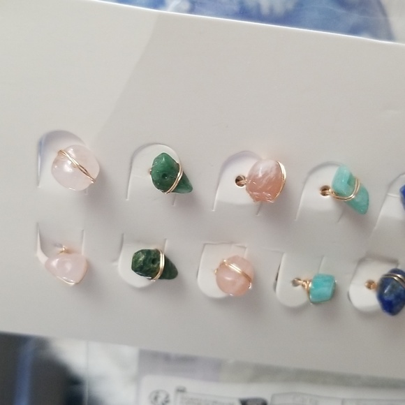 Raw Stone Earrings - Picture 5 of 8